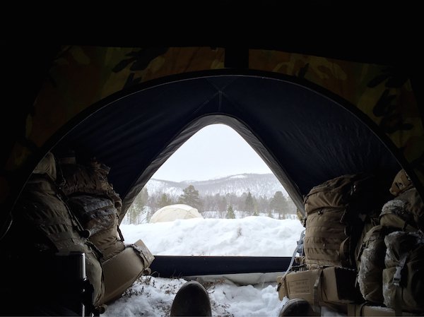 outdoor-camping-winter