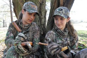 Florida-teens-learning-how-to-turkey-hunt