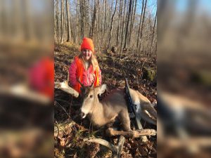 lexie-harris-with-her-buck